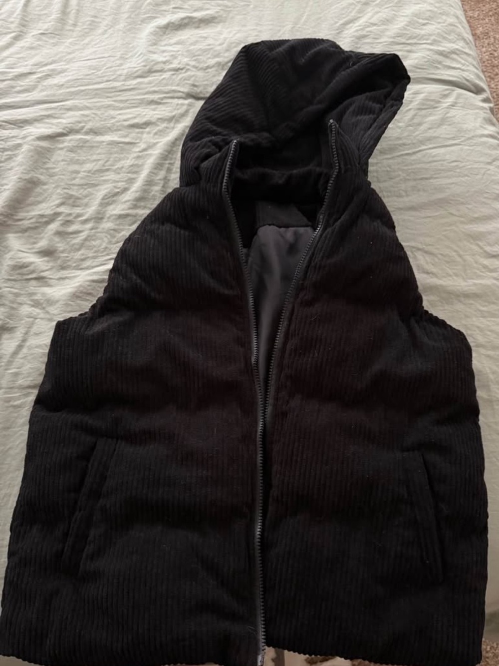 Black Hooded Puffer Vest - Women’s